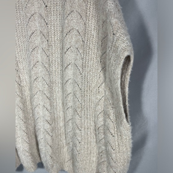Akemi + Kin Anthropologie Rosie Pointelle Knit Eyelash Sweater Cream One Size - Picture 8 of 11